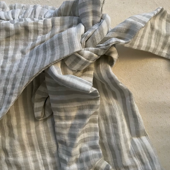 Pink Lily Earlier Today Grey Striped Side Tie Skort - Picture 4 of 4